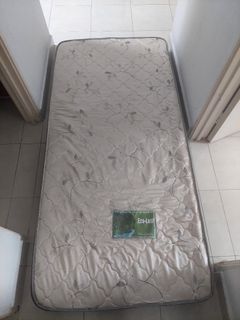 (Category: ) located in . Submitted by asyraf_221 (Listing ID 1317389637, Image 1). Description: .