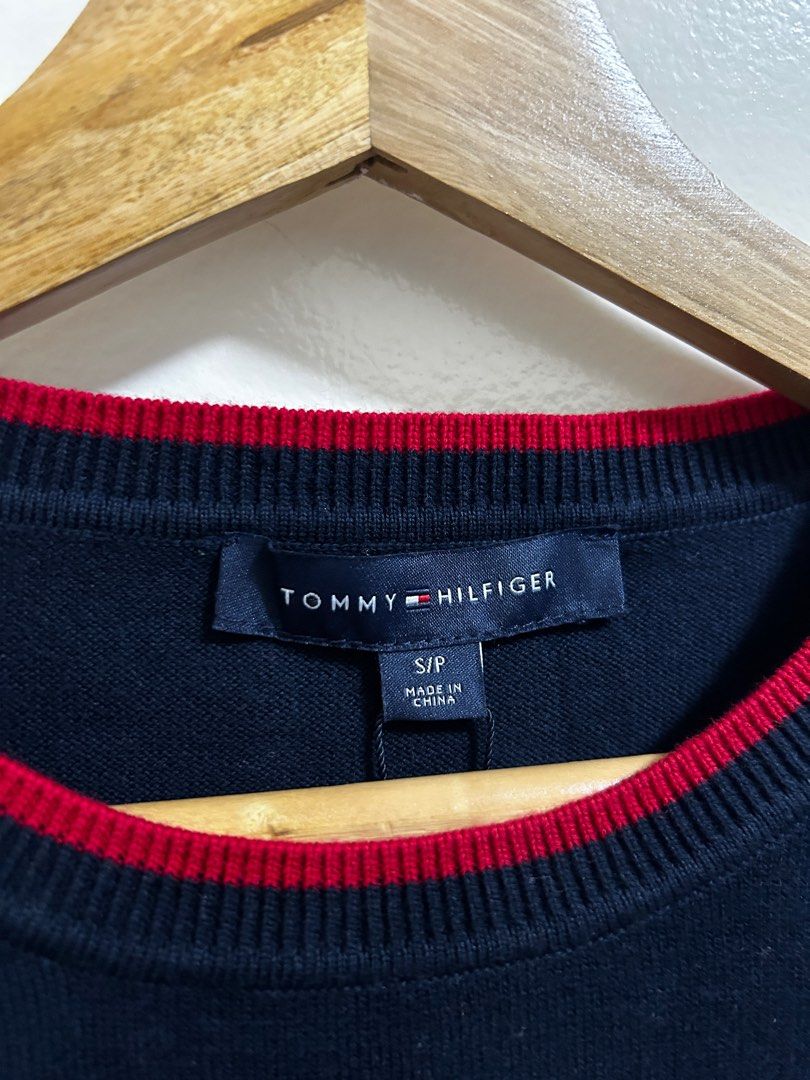 Tommy Hilfiger Ivy Sweater (Category: Coats, Jackets and Outerwear) located in Manila. Submitted by rishaelysse (Listing ID 1317524113, Image 3). Description: Tommy Hilfiger Ivy Sweater - BRAND NEW - w/ Tag - Size Small MOP: GCash Loc: Metro Manila.