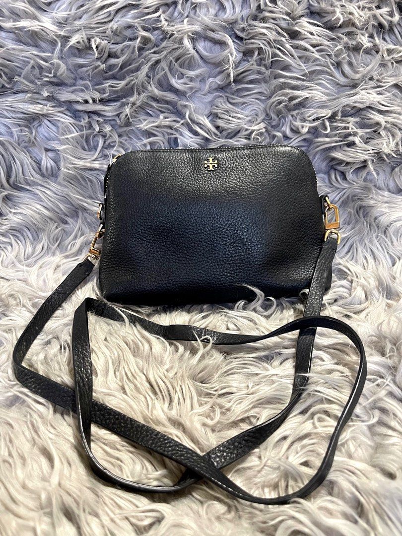 Tory Burch Peace Pebbled Crossbody Luxury Bags Wallets on Carousell