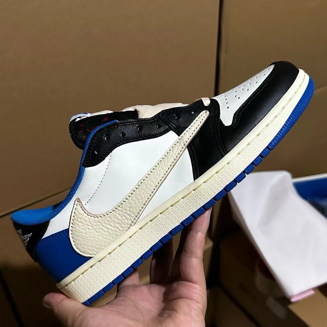 travis scott fragment military blue