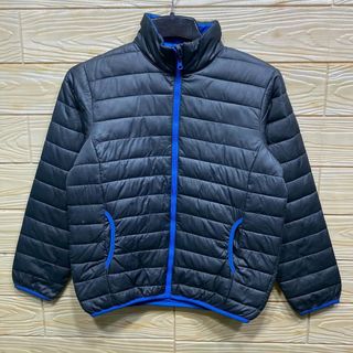 (Kategori: ) berada di . Dikirim oleh lentera_galeri (ID iklan 1317446391, Gambar 1). Deskripsi: .