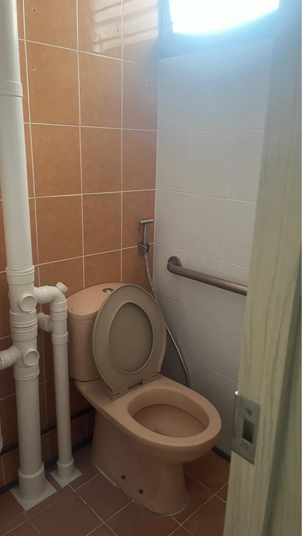 (Category: ) located in . Submitted by moulasa (Listing ID 1312412807, Image 1). Description: .