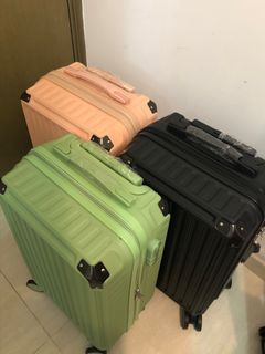 （分類：）位於 。 由 lily_laiii 提交（商品編號 1312328937，圖片 1）。簡介： 。