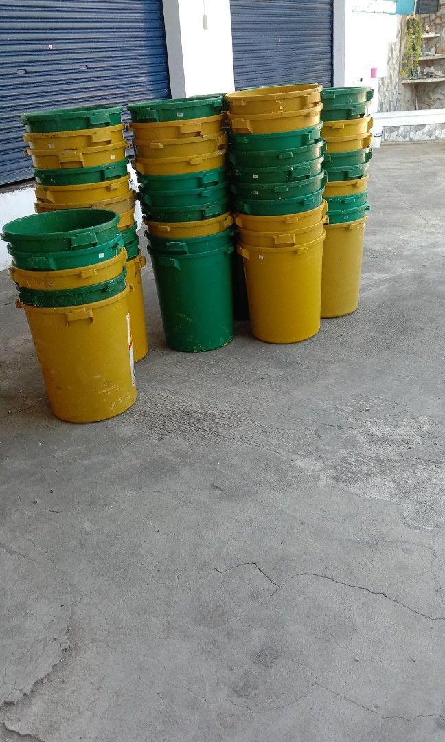 65L EMPTY DRUM MARGARINE (Category: Gardening Tools & Ornaments) located in Bulacan. Submitted by itsmonico391240 (Listing ID 1312413645, Image 3). Description: RETAIL:280 WS: 200 MINIMUM 10PCS READY TO USE. BULK:160 NEED PA LINISIN 📞09361096423 SHIP VIA LALAMOVE SF SAGOT NG BUYER..