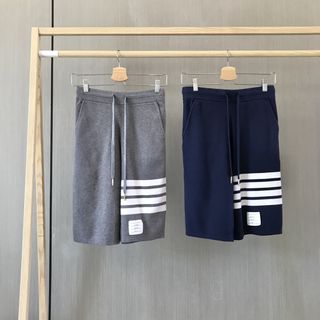 (Category: ) located in . Submitted by luxurycloset.shop (Listing ID 1312360168, Image 1). Description: .