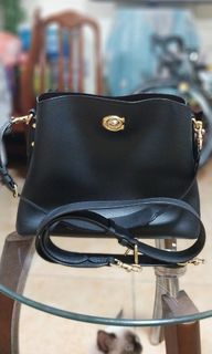 (Category: ) located in . Submitted by zee_shops (Listing ID 1312284037, Image 1). Description: .