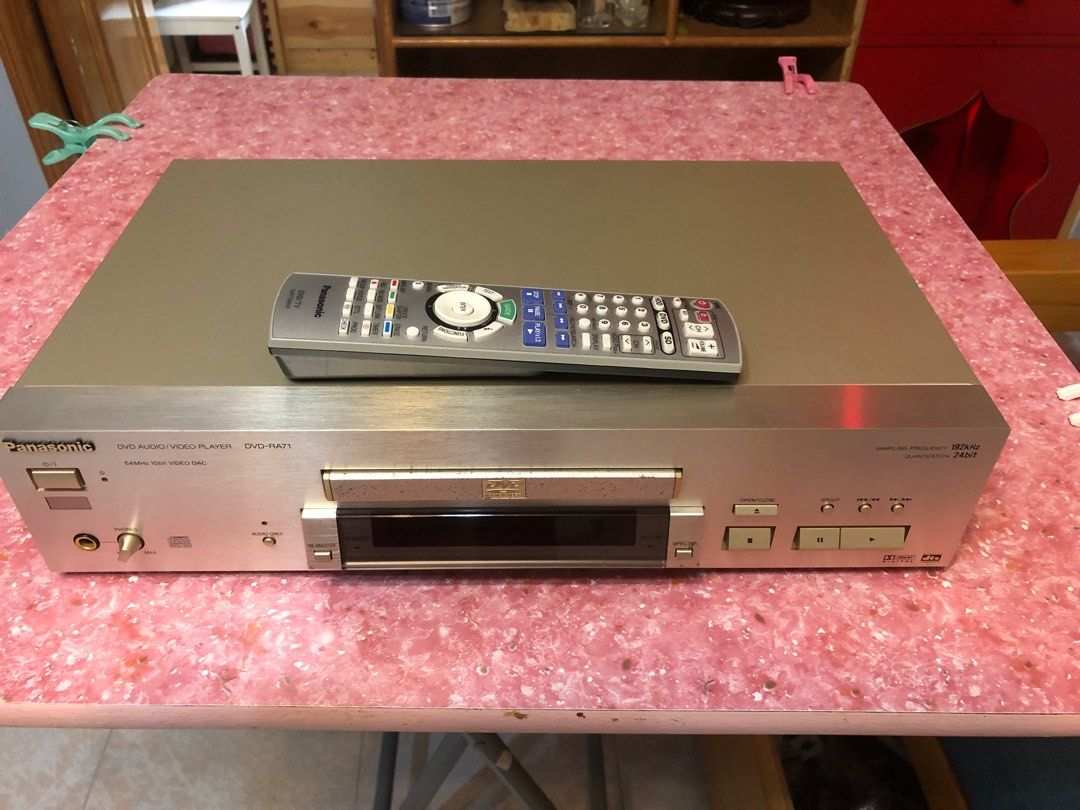 DVD機Panasonic DVD-RA71，日本制造，SACD .CD.DVD。超新，100%全正常，跟原裝搖控。