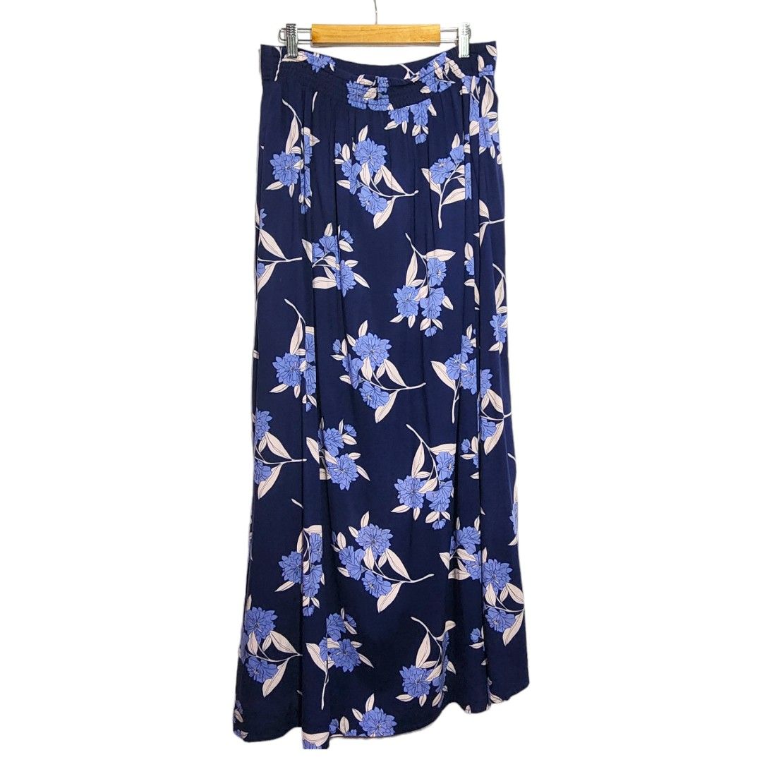 Express Blue Floral Maxi Skirt w Slit Women s Fashion Bottoms Skirts on Carousell