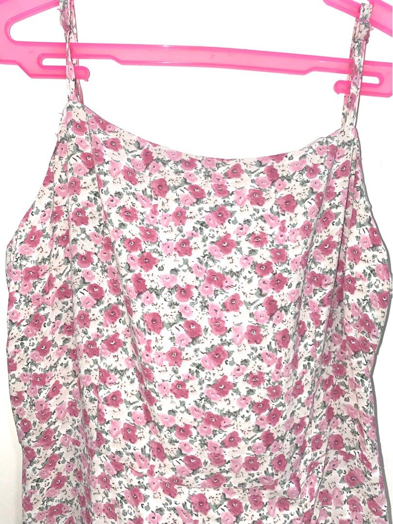 floral ruffled summer dress (Category: Dresses) located in Navotas City. Submitted by lovecored (Listing ID 1312447654, Image 2). Description: ★ used only once mop: gcash, maya, unionbank, bdo mod: sdd, ggx.