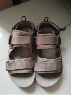 (Kategori: ) berada di . Dikirim oleh cillman (ID iklan 1312381041, Gambar 1). Deskripsi: .
