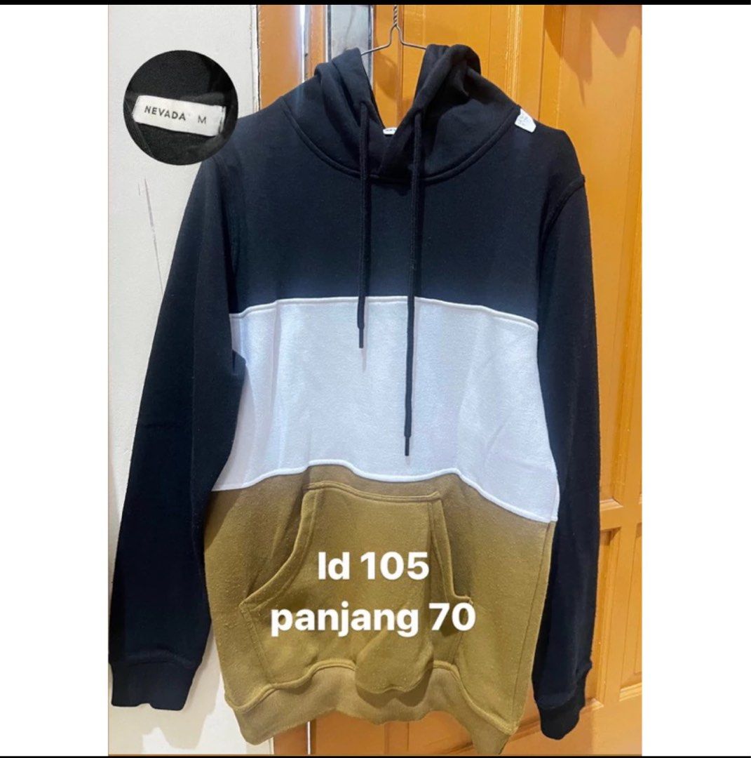 hoodie nevada size m