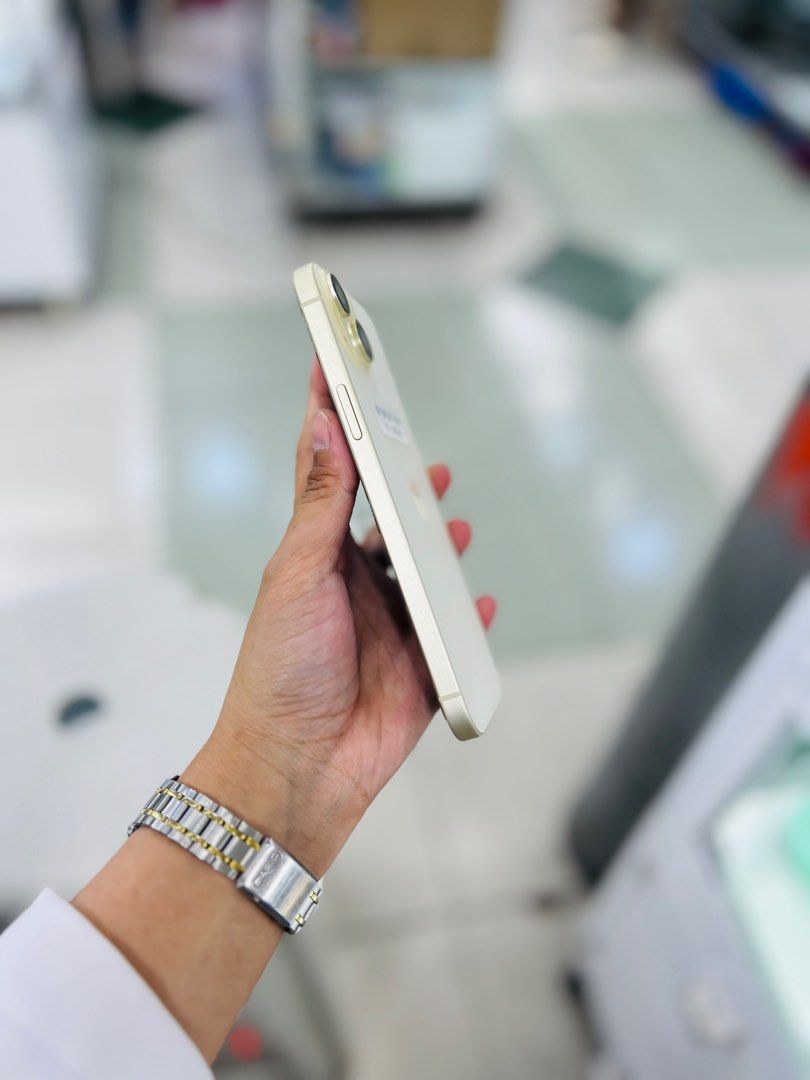 iPhone 15 Plus 128gb 100%bh Openline Dualsim (Category: iPhone 15 Series) located in San Juan City. Submitted by aynaagadgets (Listing ID 1312449224, Image 2). Description: FOR SALE | TRADE / SWAP PASS SA MGA SCAMMERS / THIRD PARTY (RFS: Buy and Sell) ‼️FOR PROOF OF TRANSACTION AND YOUR PEACE OF MIND‼️ 📍FB Page: “Aynaa Gadgets” 📍T*kt*k: “Aynaagadgetsshop” IPHONE 15 PLUS F.U. / DUALSIM ❗️DETAILS❗ •128 GB (Other storage is also available) •Factor