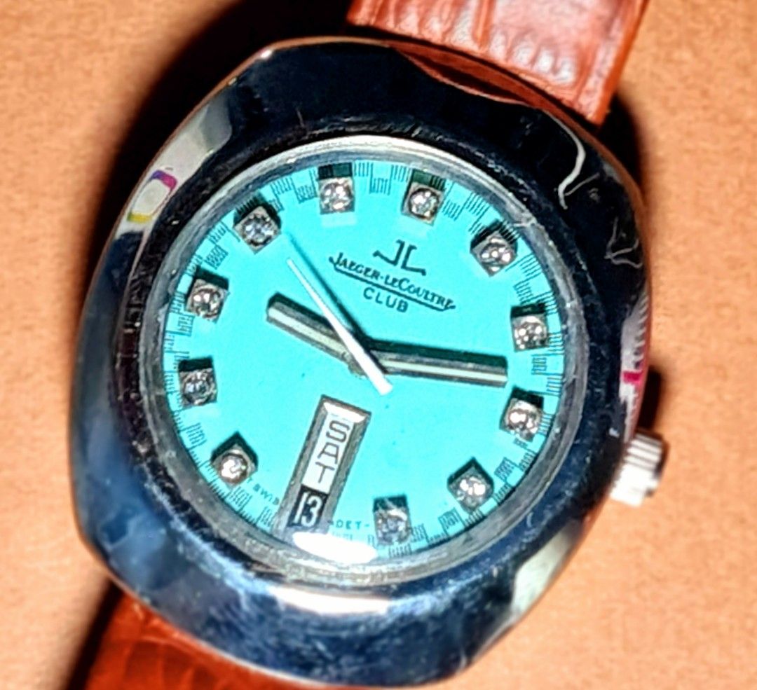 #Jaeger LeCoultre #Automatic #Tiffany Blue #Swiss Made (Category: Luxury Watches) located in Caloocan City. Submitted by allig8 (Listing ID 1312281620, Image 3). Description: This JAEGER LECOULTRE Swiss watch boasts a stunning silvery case with a beautiful round Tiffany Blue (slightly Green) dial that features brilliant hour markers as indices. The 39mm case houses a reliable automatic movement with 25 jewels, ensuring accurate timekeeping that w
