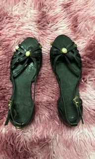 (Category: ) located in . Submitted by farratica (Listing ID 1312360353, Image 1). Description: .
