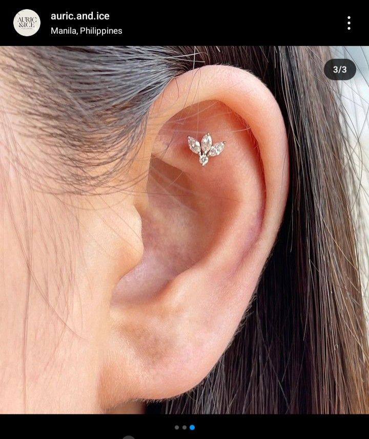 Lotus solid gold threaded flatback earrings (Category: Earrings) located in Cavite. Submitted by oye21 (Listing ID 1312280696, Image 1). Description: auric and ice 3 marquise , 1 round brilliant diamond 14k YG 16g 7mm post regular size: ( 8mm x 7mm) Threaded flatback sold as piece Perfect for lobe ,helix, flat Location: Dasmarinas Cavite Payment Options: BDO Gcash Delivery Options: (on buyers expense) Lalamove Grab LBC Thank You.