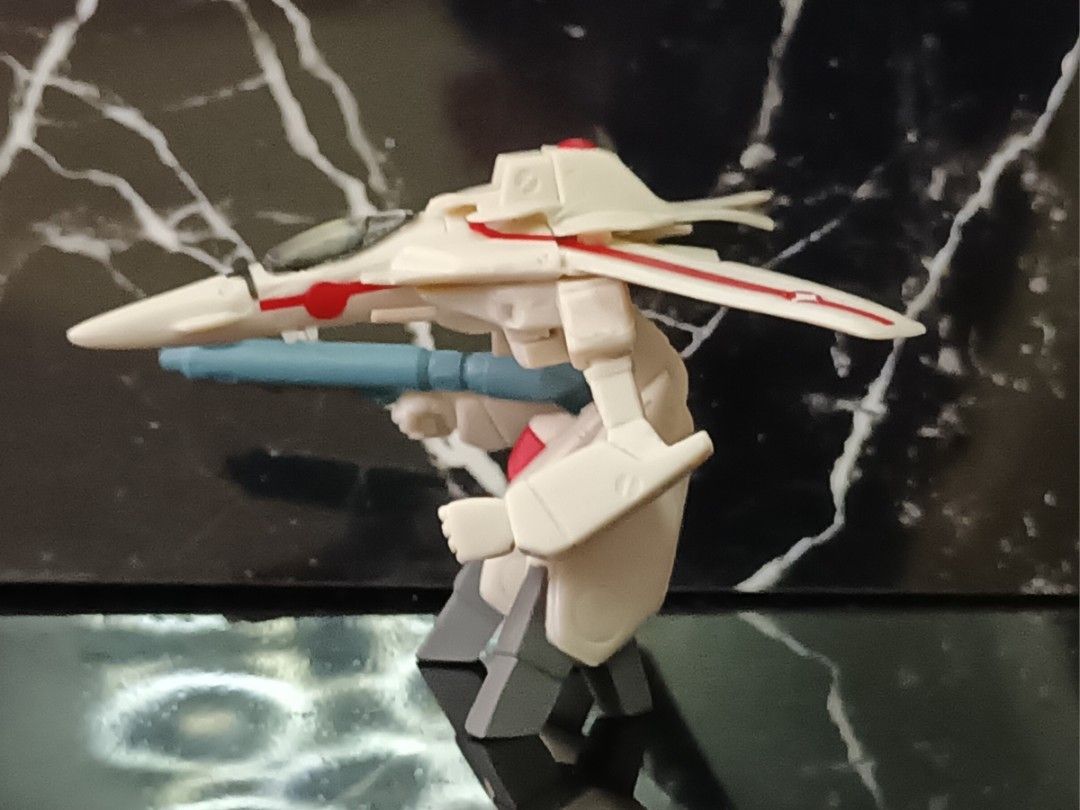 Macross - VF-1J/A Gerwalk Valkyrie Figure (Category: Strollers) located in Minglanilla. Submitted by collectorboy143 (Listing ID 1312384323, Image 2). Description: a.