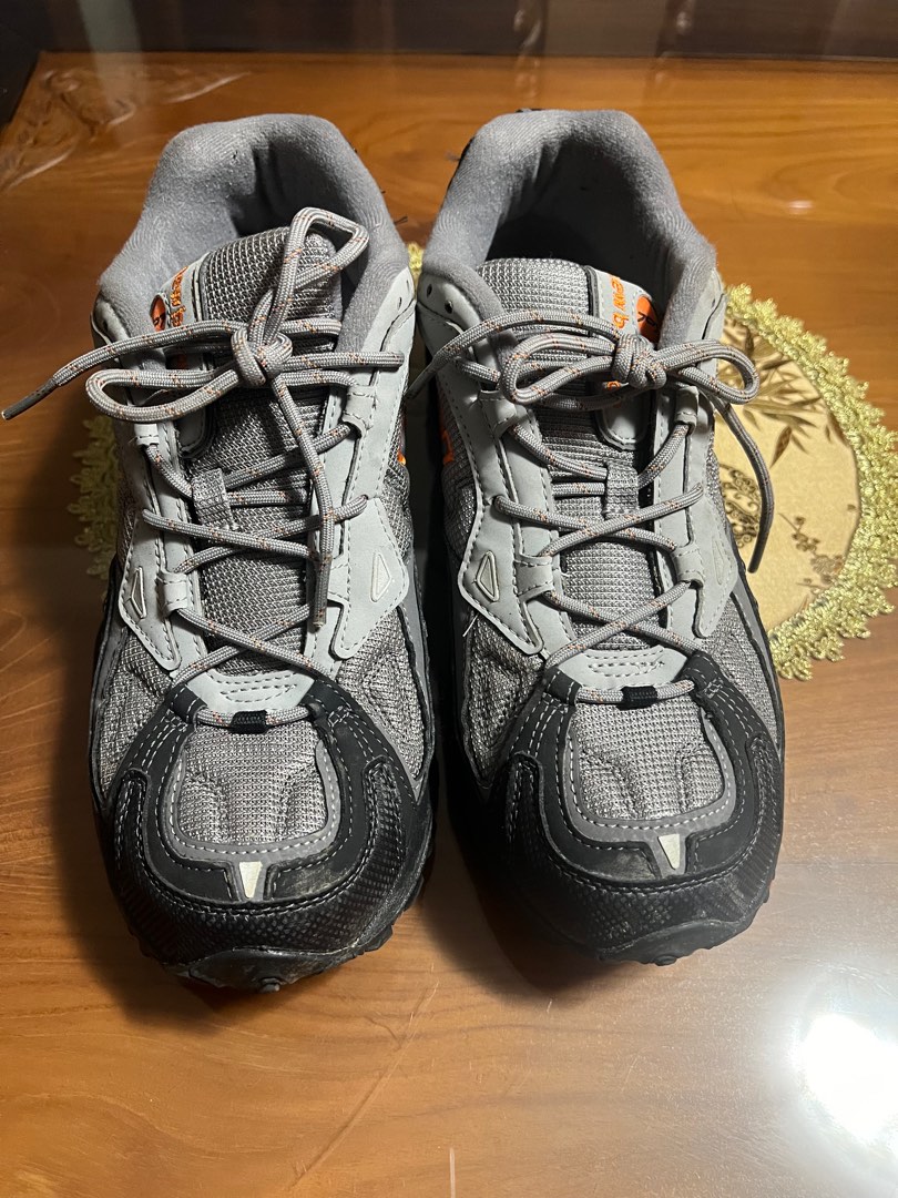 new balance ML703BA 9.5