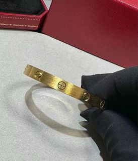 (Category: ) located in . Submitted by thejewellerygalleria.custom (Listing ID 1312353439, Image 1). Description: .