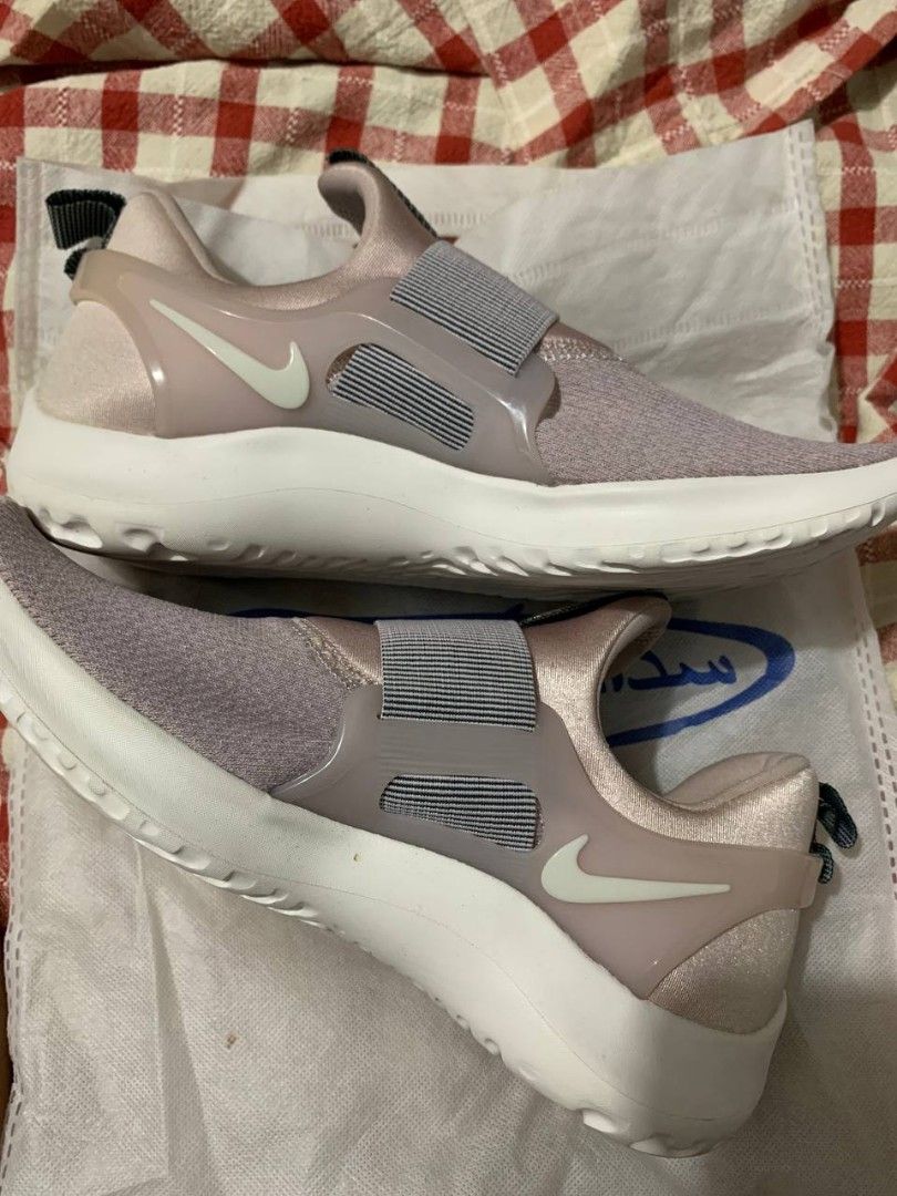 Nike Renew Freedom Women s Shoes Women s Fashion Footwear Sneakers on Carousell