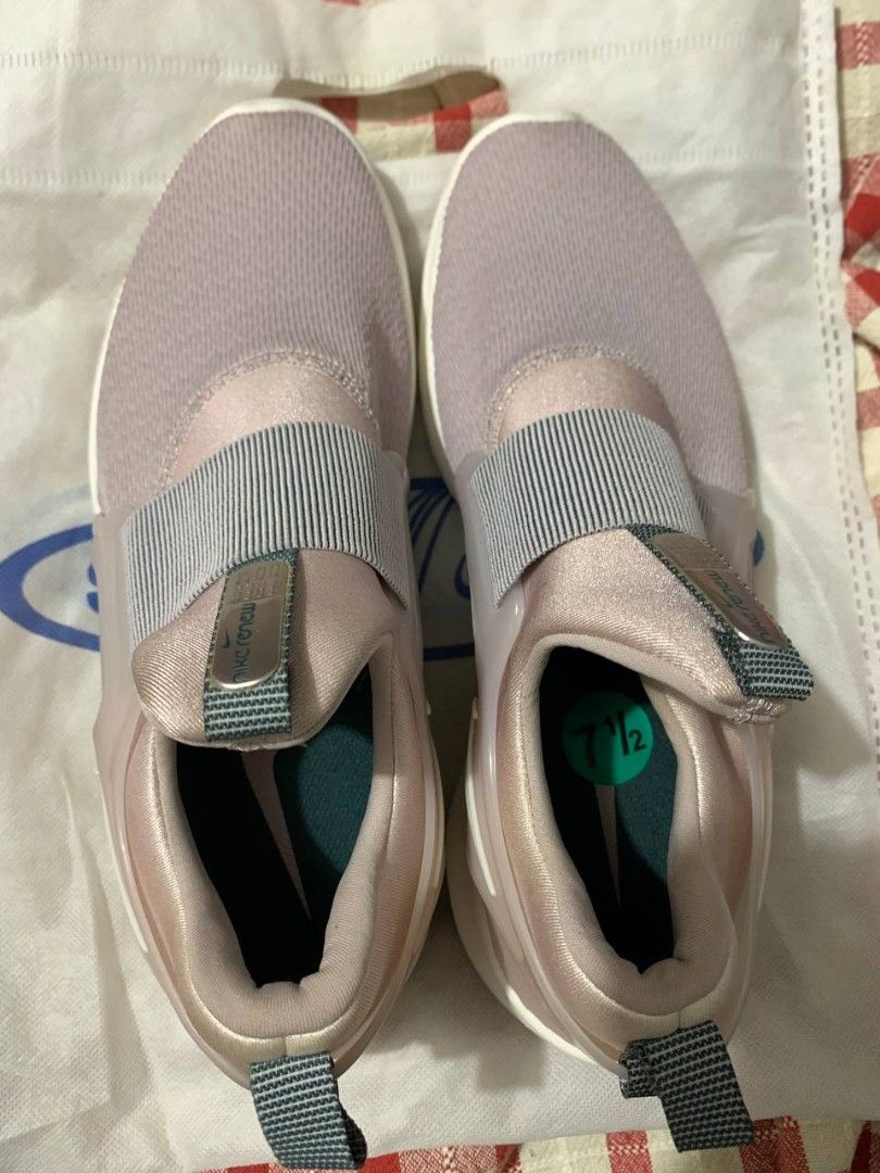 nike renew freedom women's