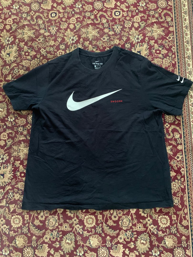nike swoosh knit