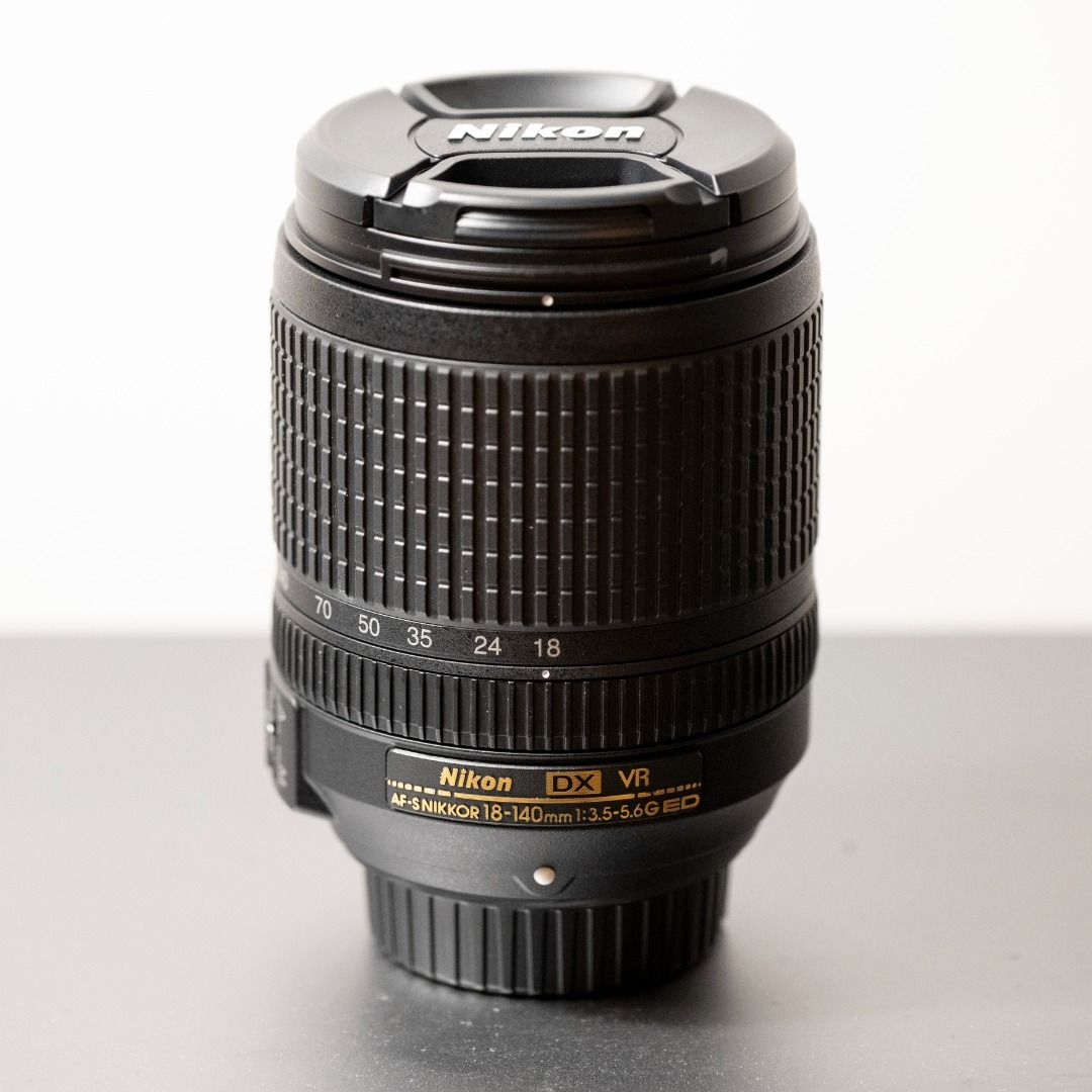 AF-S DX NIKKOR 18-140mm 無粋 3.5-5.6G ED VR 