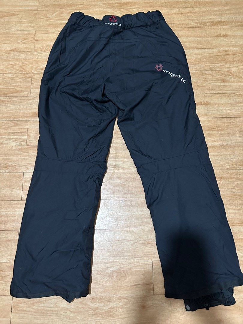 Parachute pants (opium vibes) (Category: Trousers) located in Manila. Submitted by kaiwooslaya (Listing ID 1312370397, Image 2). Description: W 28-32 L 38 4 pockets w zipper + sf NEGO.