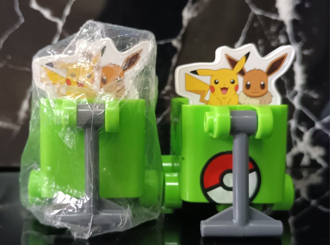 Pokemon Toy Set Eevee and Pikachu (Category: Character Goods) located in Minglanilla. Submitted by collectorboy143 (Listing ID 1312427708, Image 1). Description: .