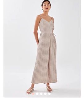 (Category: ) located in . Submitted by shoppinhere (Listing ID 1312333835, Image 1). Description: .