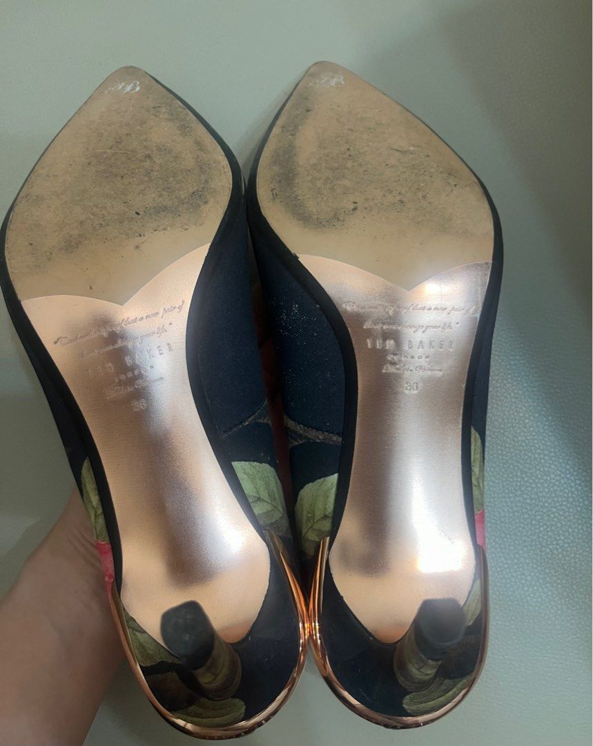 Ted baker kawaap pump deals