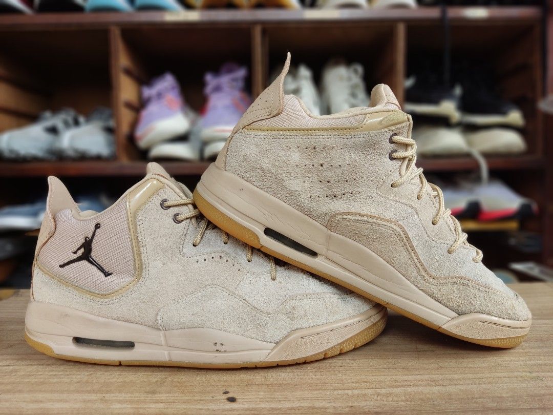 Shoe Jordan Courtside 23 Desert Jordan Courtside 23 We Men's Shoe