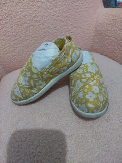(Kategori: ) berada di . Dikirim oleh pinklicious_shop (ID iklan 1312339658, Gambar 1). Deskripsi: .