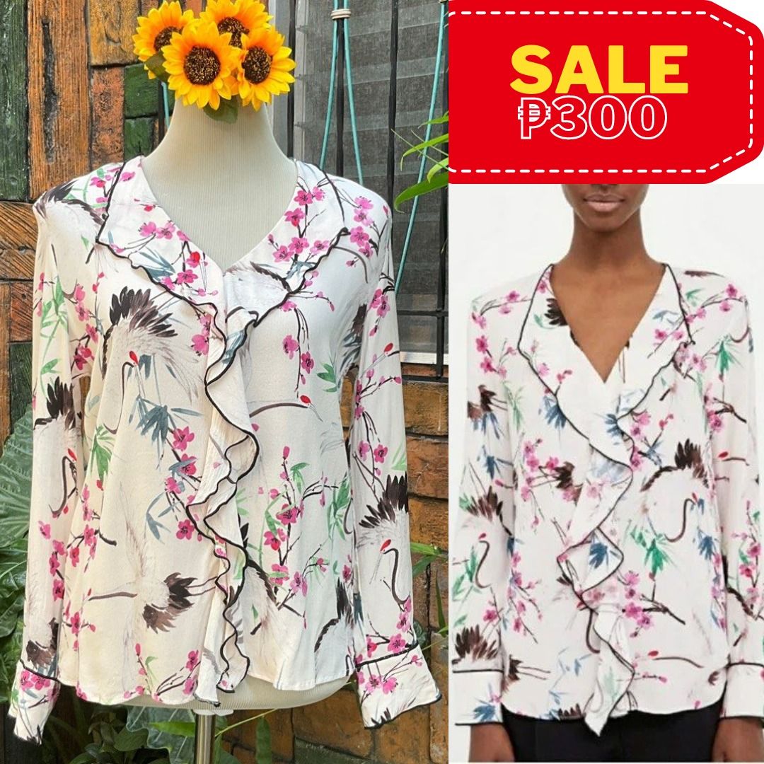SUPERSALE Zara Summer Top ZARA flounce spring Crane Print Ruffle Front Blouse cascading ruffle Size US Small fits medium semi large Filipina frames Women s Fashion Tops Blouses on Carousell