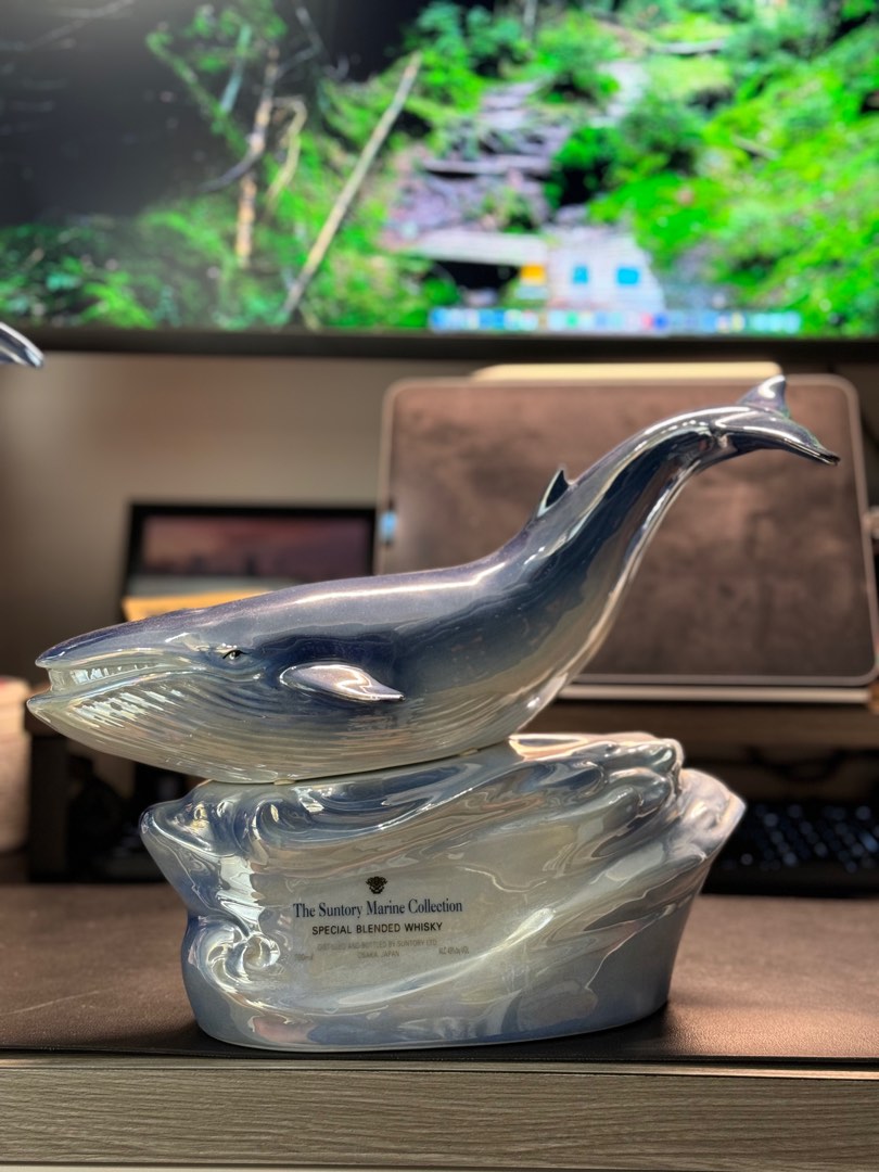 ウイスキー サントリーマリンコレクション クジラ 700ml 43% ウイスキー サントリーマリンコレクション クジラ 700ml 43