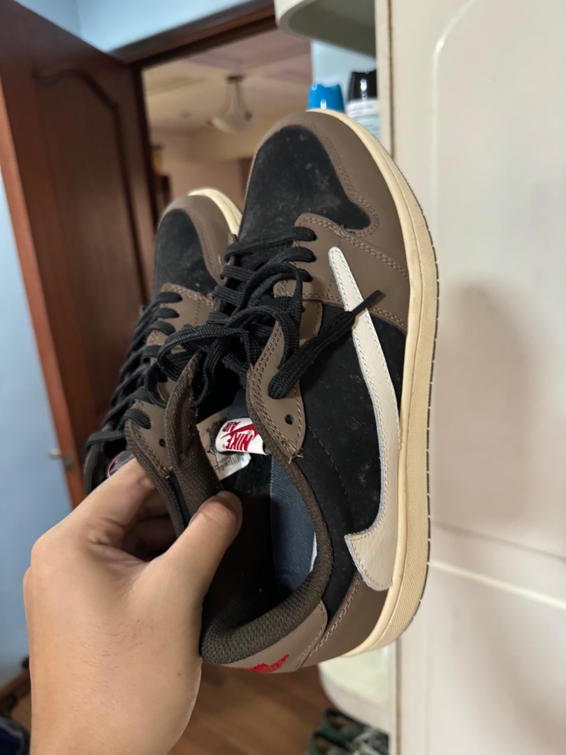 travis scott low size 11