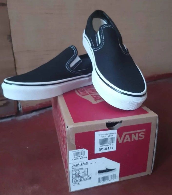 Harga sneakers vans original sales