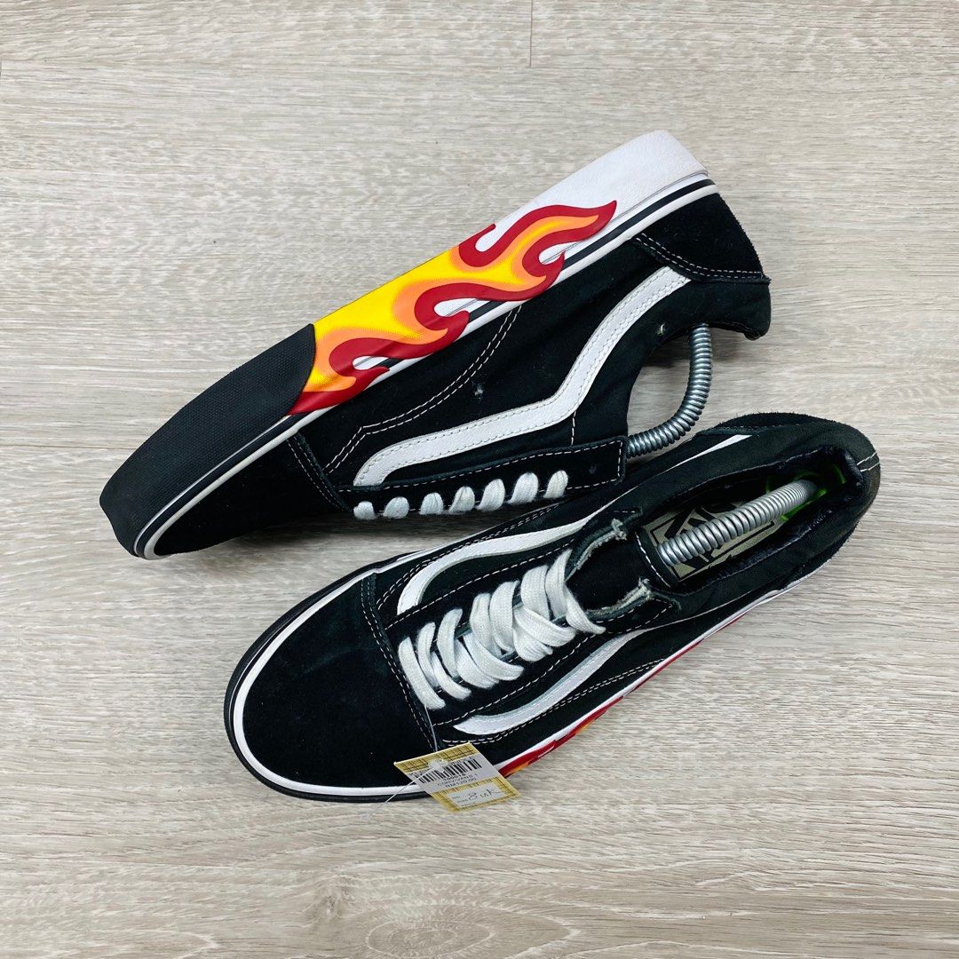 VANS OLD SKOOL FLAME Men s Fashion Footwear Sneakers on Carousell