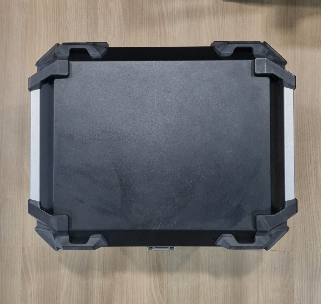 Zedge 55l top box, Motorcycles, Motorcycle Accessories on Carousell