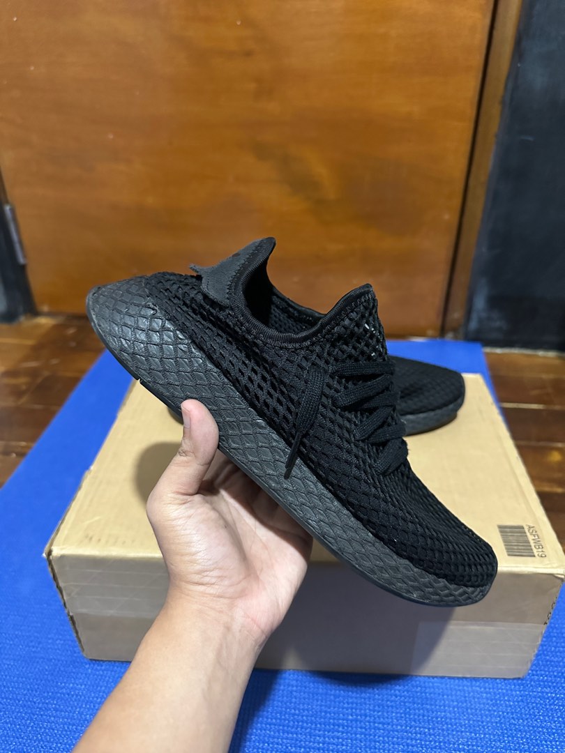 Adidas deerupt triple black online