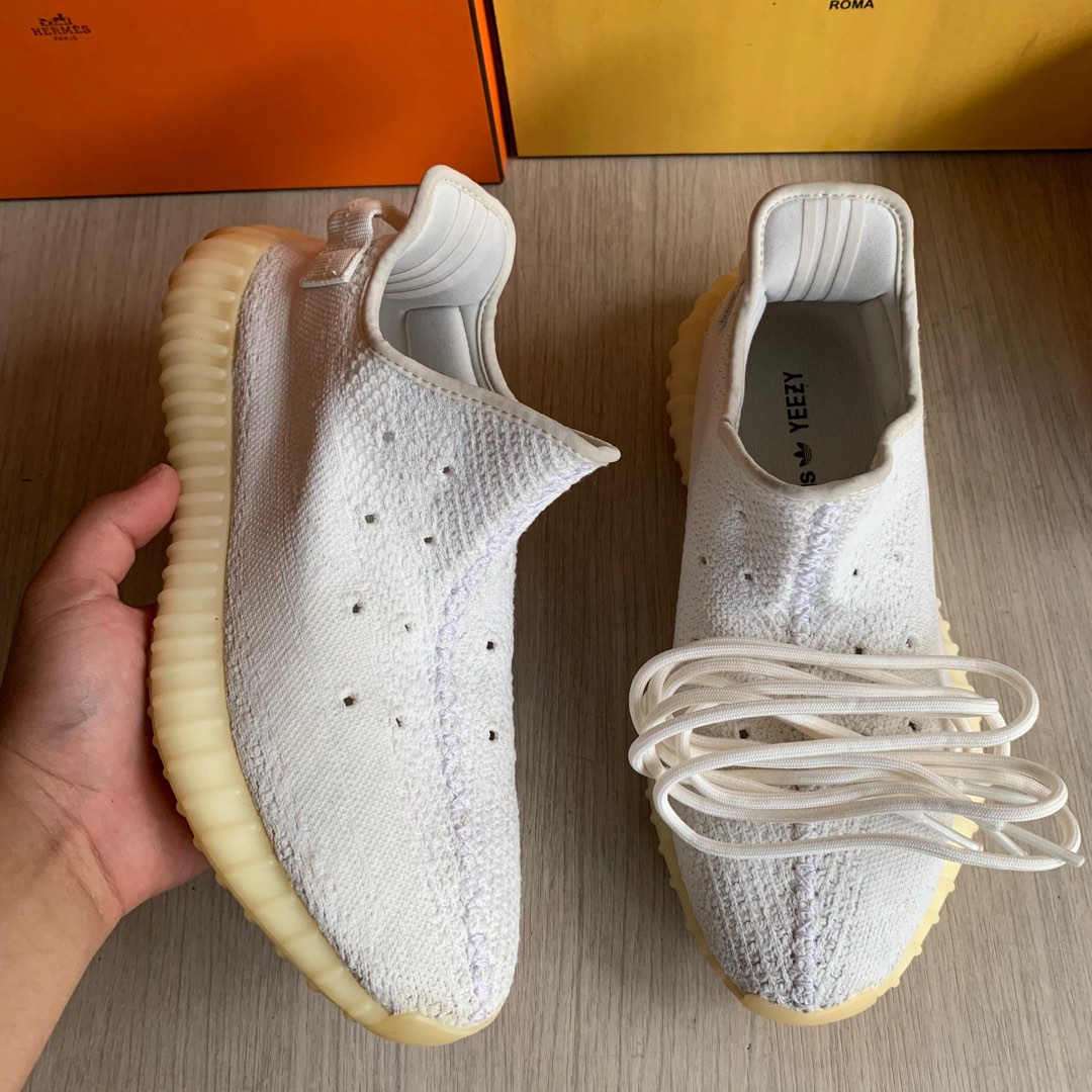 Adidas Original Yeezy Boost 350 V2 Triple white size 44, Fesyen