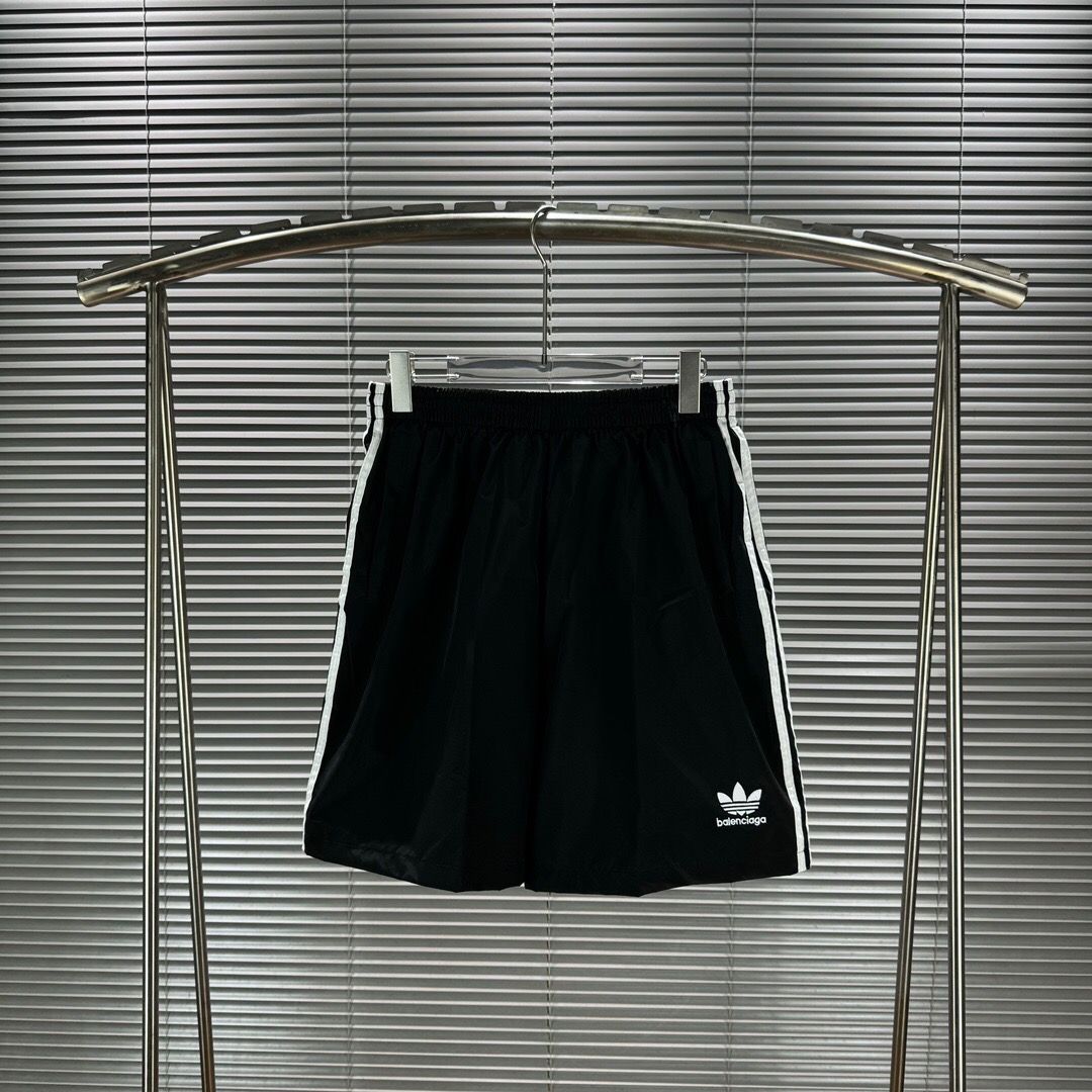 Vintage adidas shorts on sale