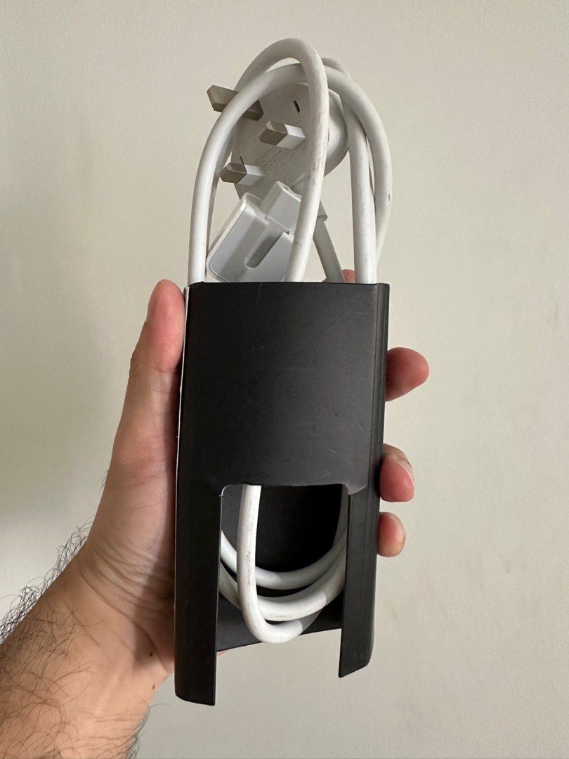 Apple Mac Power Extension Cable (Category: Cables & Adaptors) located in Makati City. Submitted by outdoorsyph (Listing ID 1312575614, Image 1). Description: - Authentic - Unused - Inclusion from my old macbook - rfs: decluttering .