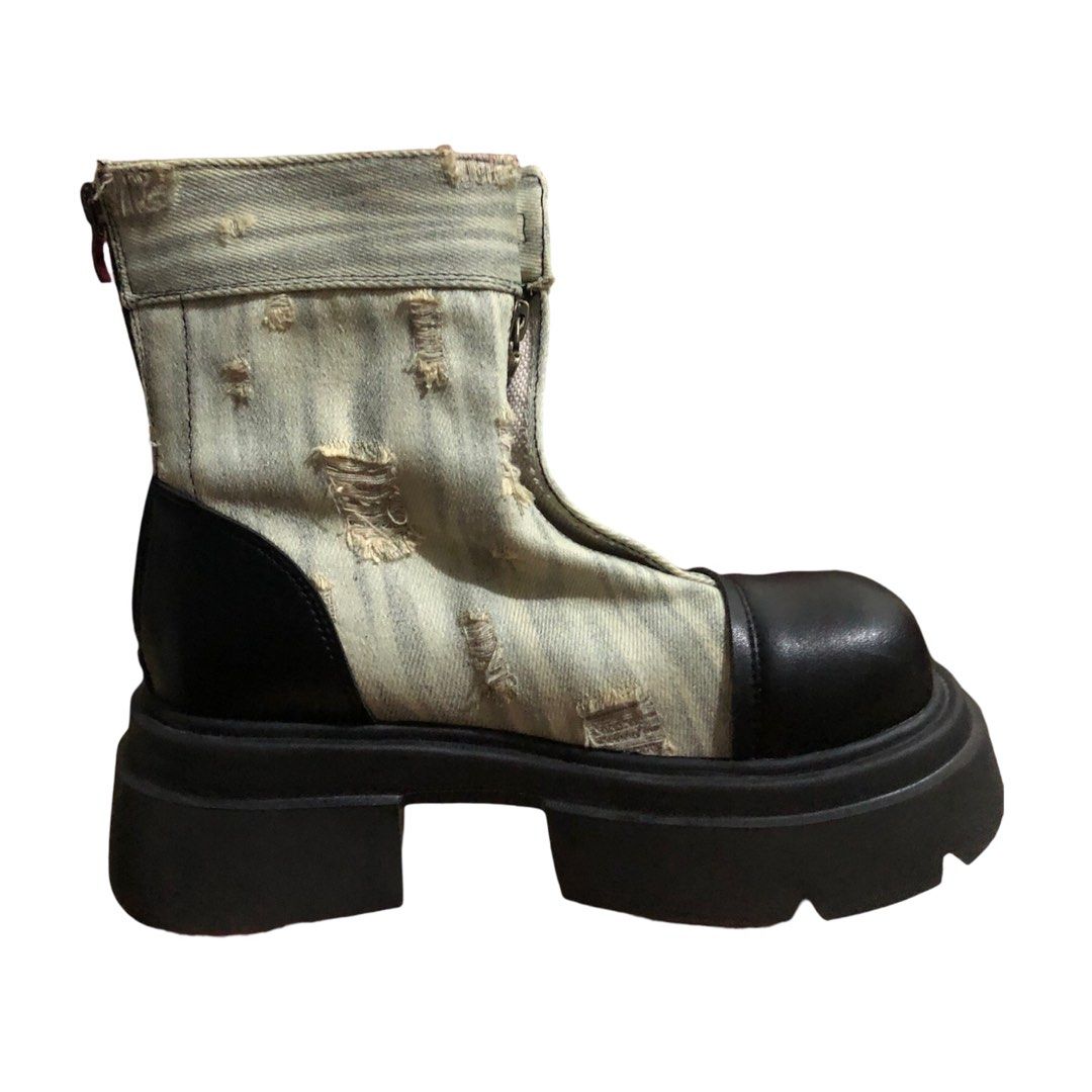 FREE SF vintage vibes acubi grunge alt y2k vibes distressed denim chunky boots Women s Fashion Footwear Boots on Carousell