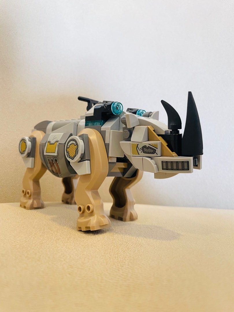 Authentic LEGO 76099: Rhino Face-Off by the Mine (Rhino only), Hobbies ...
