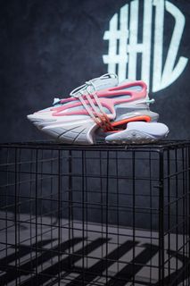 (Category: ) located in . Submitted by sneakmag (Listing ID 1312624972, Image 1). Description: .