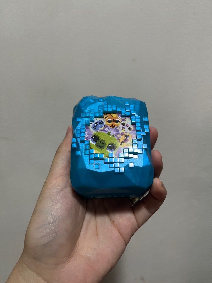 Bitzee Original (Category: Kids Toys) located in Makati City. Submitted by frvryang (Listing ID 1312484839, Image 3). Description: Bitzee Original Toy Orig price: 2,999 Bought from Toys R us last July 2024 Like new With silicon case and bag Loc: Makati.