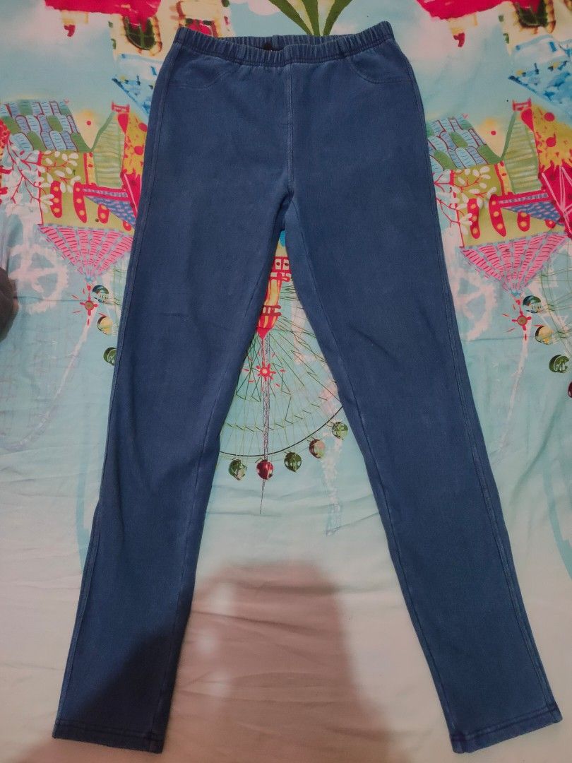 Calzedonia Women's Pants Leggings Jeans (Category: Jeans) located in Capas. Submitted by mellowgaze (Listing ID 1312510480, Image 1). Description: - skinny jeans/leggings - mop is gcash/maya - flash, j&t - can do meetups around tarlac (SM, Magic Star, Metro Town, Luisita, Capas).