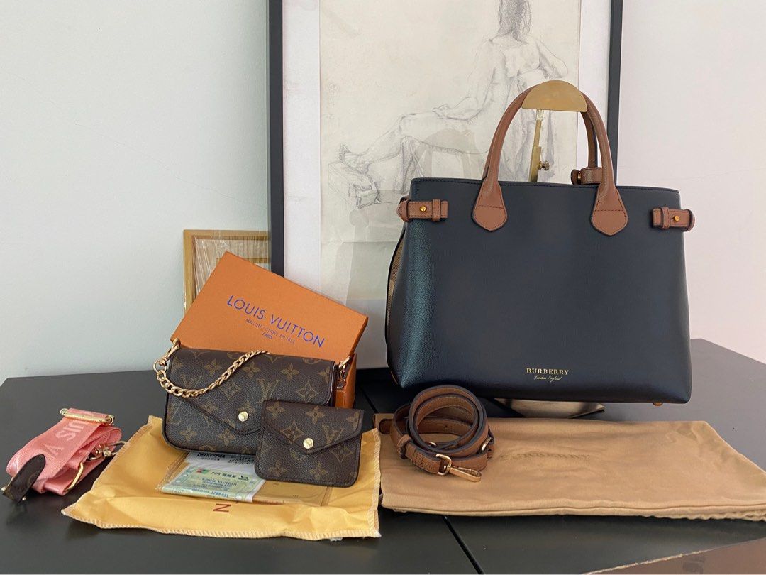 Burberry the banner medium sales