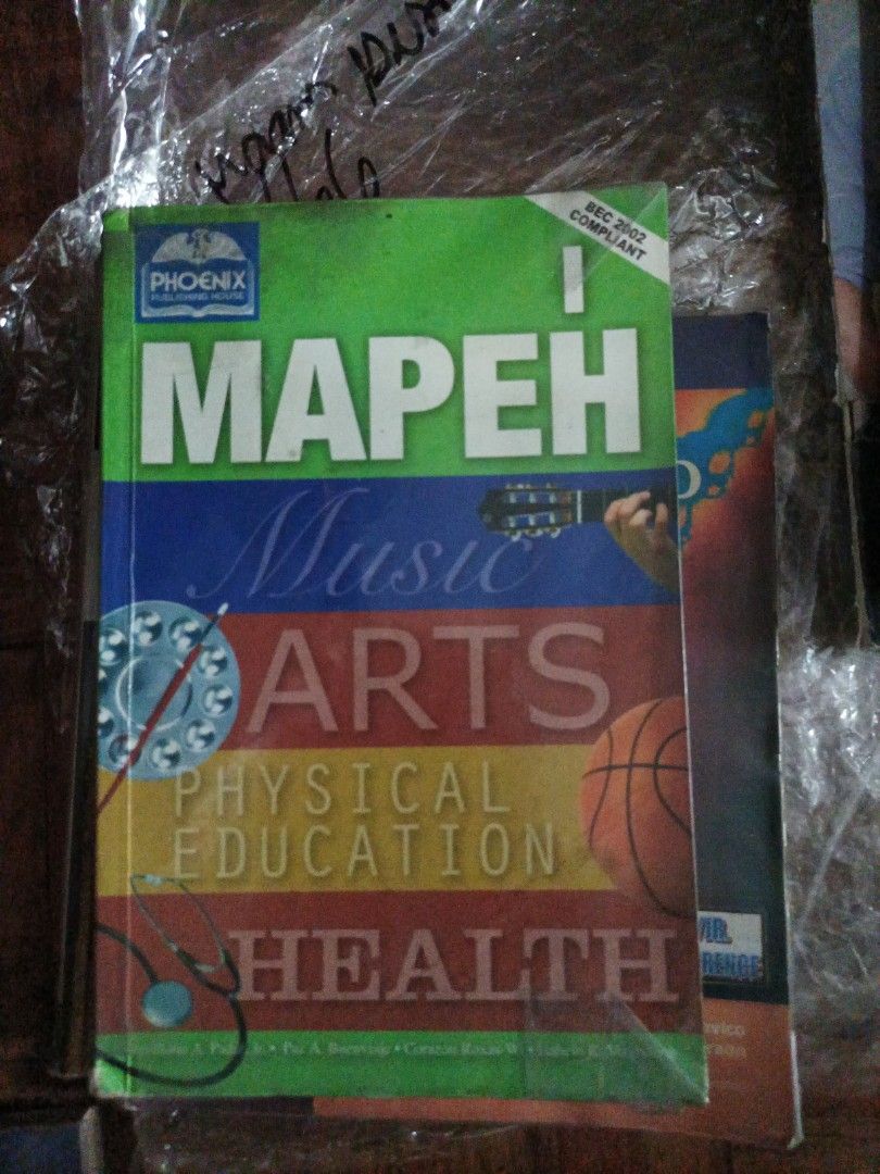 Grade 7 Text Books Collection (Category: Textbooks) located in Lucena. Submitted by miles.miles1 (Listing ID 1312606735, Image 2). Description: 15 pesos each all pages are intact and complete Integrated Science MAPEH I Computing for Life Integrated Science.