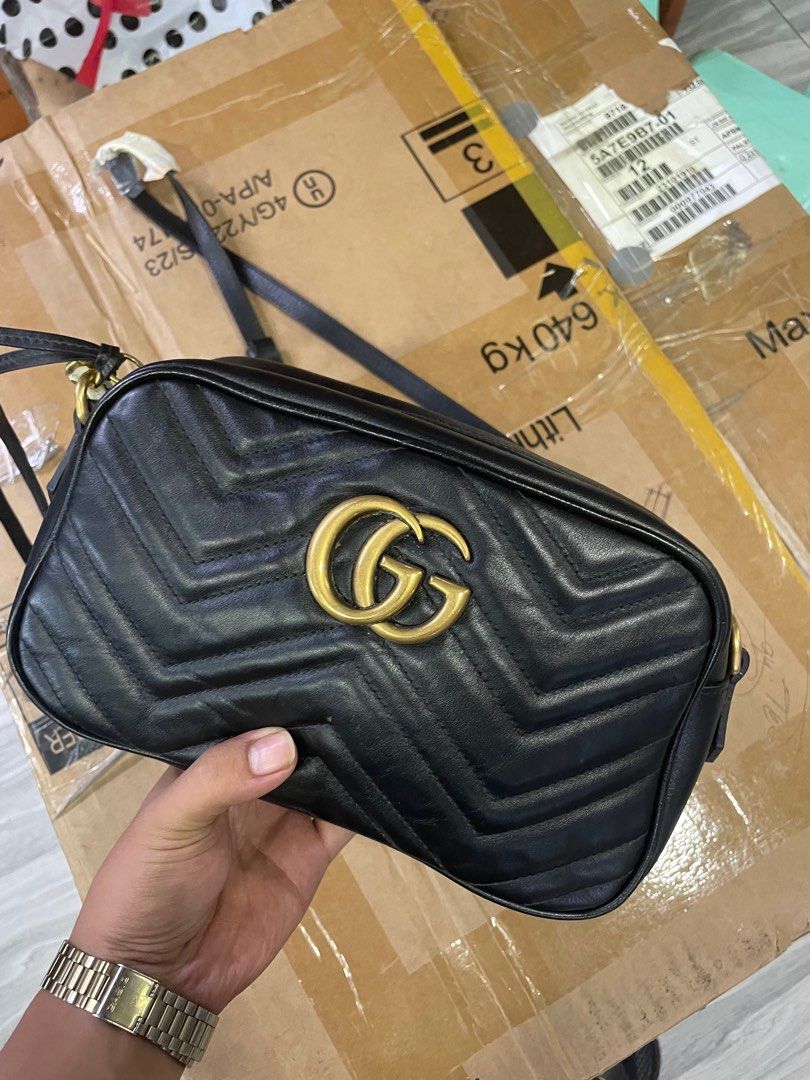 Gucci marmont Luxury Bags Wallets on Carousell